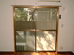 モンテローザ 1階1Kのリビング/ダイニング