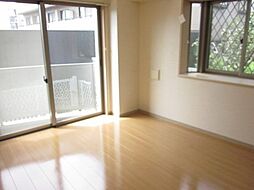 マーサジュン 3階1Kのリビング/ダイニング