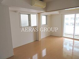 コンフォリア東池袋WEST 2階1LDKのリビング/ダイニング