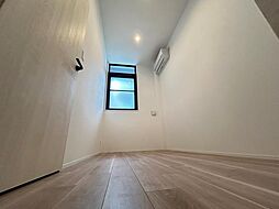 LiveFlat西荻窪 地下1階3LDKのリビング/ダイニング