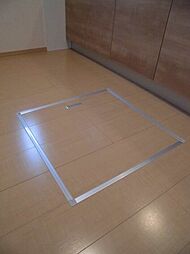 メルヴェーユ三郷中央 Ａ 1階1LDKのリビング/ダイニング