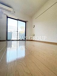 グリアス横浜・三ツ沢公園 5階1Kのリビング/ダイニング