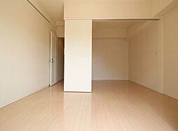 プレール・ドゥーク板橋本町II 8階1LDKのリビング/ダイニング