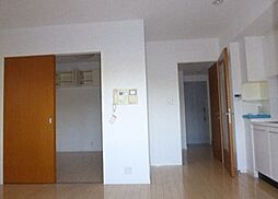 グローリオ品川シーサイド 8階1LDKのリビング/ダイニング