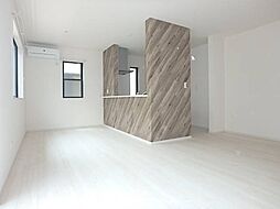 Ｓｕｍａｉｔｏ鶴ヶ島市藤金01 3LDKのリビング/ダイニング