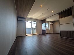 居間