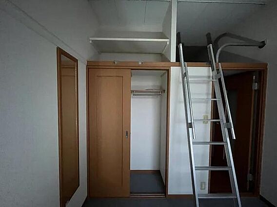 レオパレス英_内装_4
