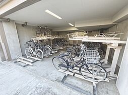 敷地内/建物