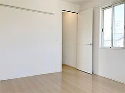 セカンド・ビラ 2LDKのリビング/ダイニング