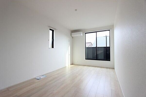 detached 東京都武蔵村山市中央４丁目

地図を見る