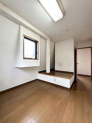 シャトレKAMIYA 1階5DKのリビング/ダイニング