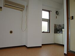 ドミーク柳下 2階ワンルームのリビング/ダイニング