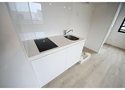 グラウンデュークス西大島 5階1DKのリビング/ダイニング