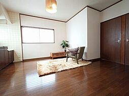 居間