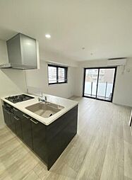 トレ・アルコバレーノ中央 1階3LDKのリビング/ダイニング