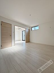 badge tomoi Est VII 3階1LDKのリビング/ダイニング