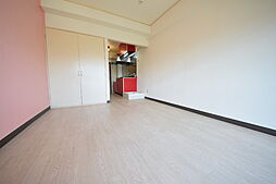 小田急多摩線 唐木田駅 徒歩8分の賃貸マンション 3階1Kのリビング/ダイニング