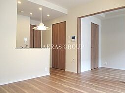 グローバルフロントタワー 329 3階1LDKのリビング/ダイニング