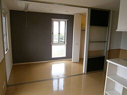 フェアレーン高野台II 1階1LDKのリビング/ダイニング