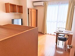 レオパレスSHIMADA弐番館 1階1Kのリビング/ダイニング