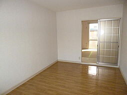 ガーデンオオツ 1階3DKのリビング/ダイニング