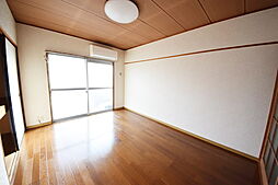 京王相模原線 京王多摩センター駅 徒歩17分の賃貸アパート 2階1Kのリビング/ダイニング