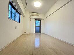 ジーヒルズ中町 9階1Kのリビング/ダイニング