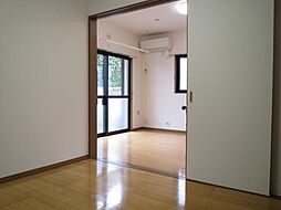 キャピタルヒロ 1階1LDKのリビング/ダイニング