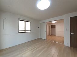 JR大阪環状線 寺田町駅 徒歩11分の賃貸アパート 2階2LDKのリビング/ダイニング