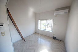 京王相模原線 南大沢駅 徒歩12分の賃貸アパート 2階1Kのリビング/ダイニング