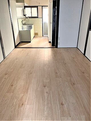 ピカ一住宅_内装_0