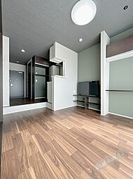 ジーイーオンズ 1FC 1階1LDKのリビング/ダイニング