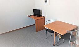 レオパレスポラリス 2階1Kのリビング/ダイニング