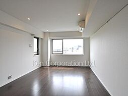 フレンシア外苑西 4階1LDKのリビング/ダイニング