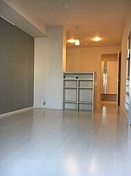 Osaka Metro千日前線 北巽駅 徒歩13分の賃貸アパート 1階1LDKのリビング/ダイニング