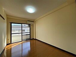 サンパレススティル 2階1Kのリビング/ダイニング