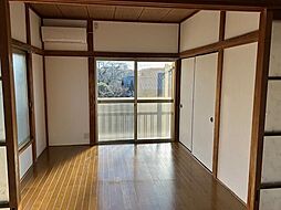 居間