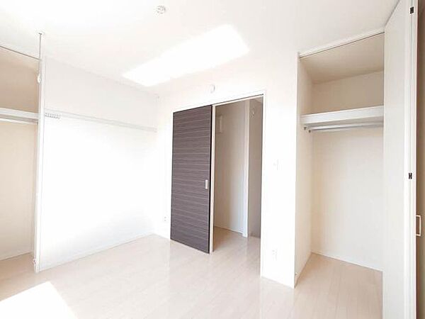 apartment 宮城県栗原市築館字留場桜70
築館留場の賃貸情報を見る
物件地図