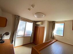 レオパレスメープル 2階1Kのリビング/ダイニング