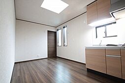 クラリス 2階1LDKのリビング/ダイニング