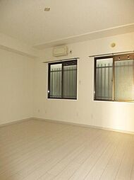 イーストパーク胡録台 5階2LDKのリビング/ダイニング