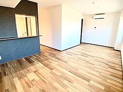 アーバンパーク王子 5階1LDKのリビング/ダイニング