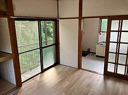 居間
