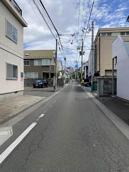 画像17:物件前道路