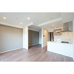 ルーウェ東大泉 6階1LDKのリビング/ダイニング