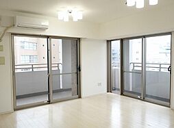 アンビシャスプラザ千葉中央 7階3LDKのリビング/ダイニング