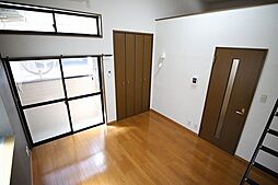 居間