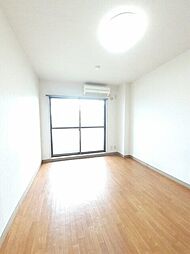 ウインク松木 5階ワンルームのリビング/ダイニング