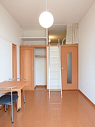 レオパレス綾部(29296) 204 2階1Kのリビング/ダイニング