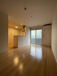 シャルールプラス 1階1LDKのリビング/ダイニング